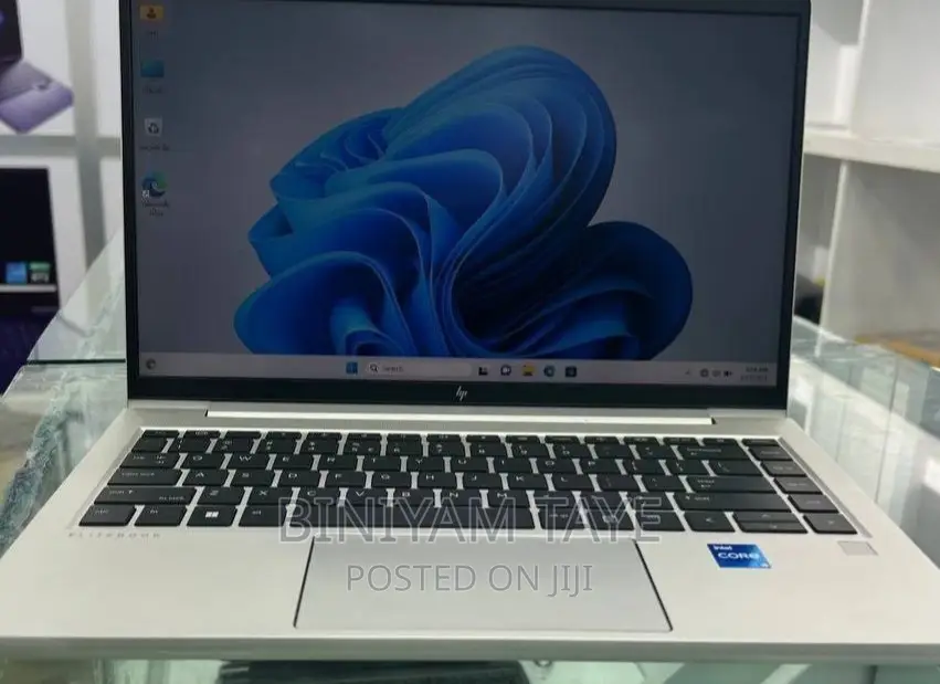 New Laptop HP EliteBook 840 16GB Intel Core I5 SSD 512GB