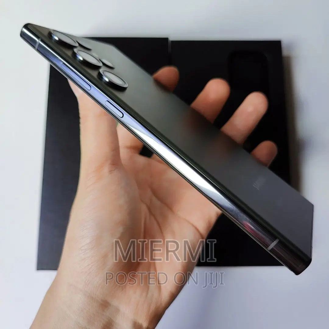 New Samsung Galaxy S23 Ultra 512 GB Green