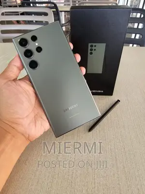 Photo - New Samsung Galaxy S23 Ultra 512 GB Green