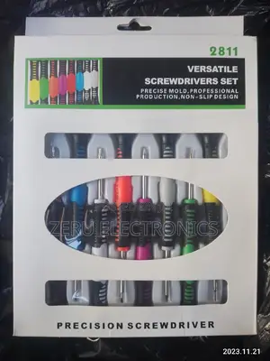 Versatile Screwdriver Set