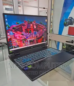 New Laptop Asus ROG Strix G15 16GB AMD Ryzen 9 SSD 512GB