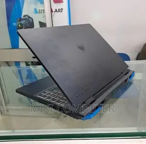 New Laptop Acer Predator Helios 300 16GB Intel Core I9 SSD 1T