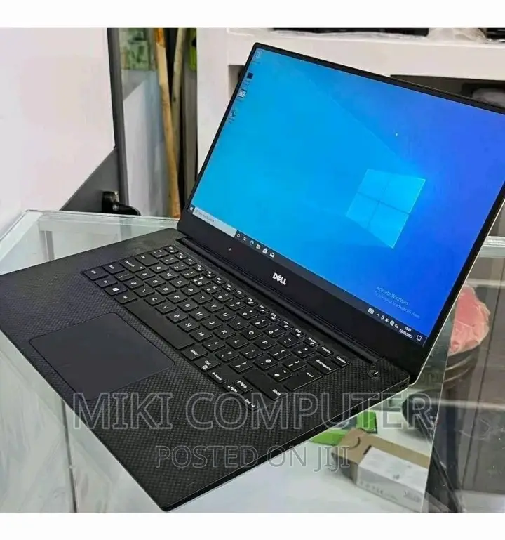 New Laptop Dell XPS 15 16GB Intel Core I7 SSD 512GB