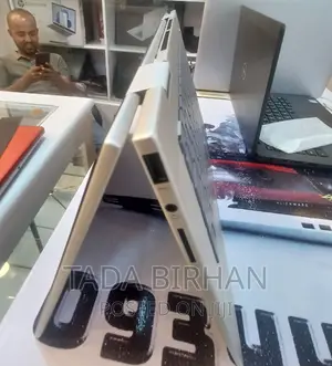 New Laptop HP Envy X360 16GB Intel Core I7 SSD 1T