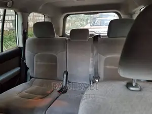 Toyota Land Cruiser 2012 White