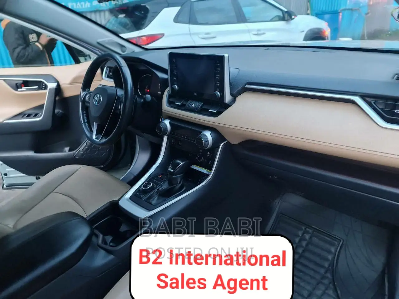 Toyota RAV4 2020 Green