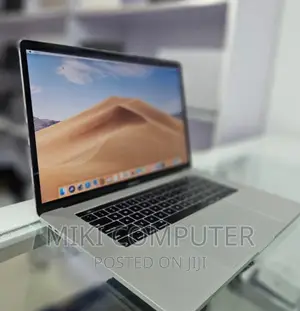 New Laptop Apple MacBook Pro 2019 16GB Intel Core I7 SSD 512GB