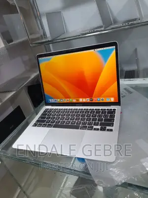 New Laptop Apple MacBook Air 2020 M1 8GB Apple M1 SSD 256GB