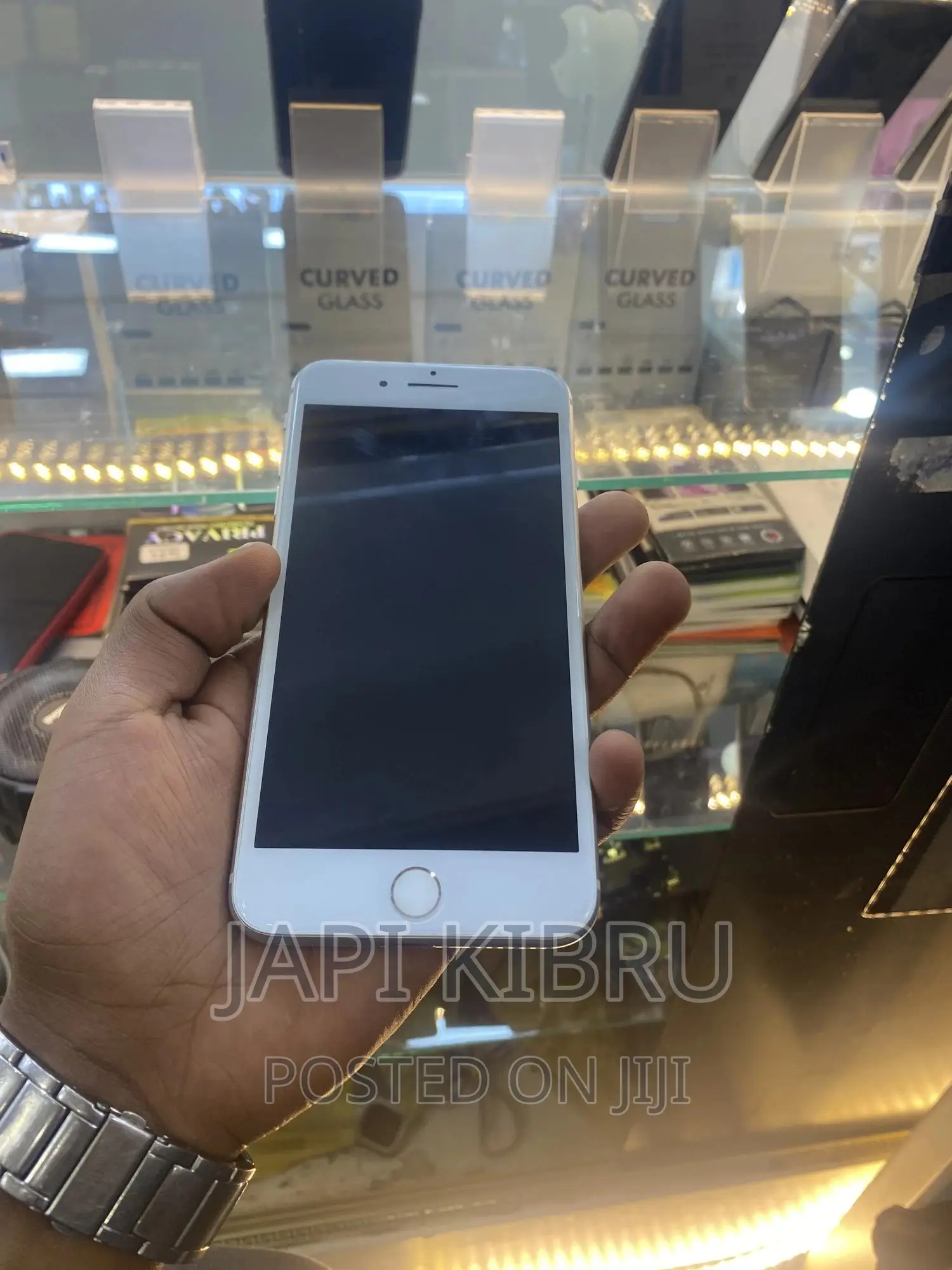 New Apple iPhone 8 Plus 64 GB White