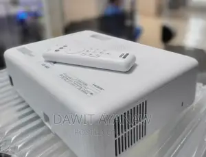 Photo - Epson Projector Co-W01