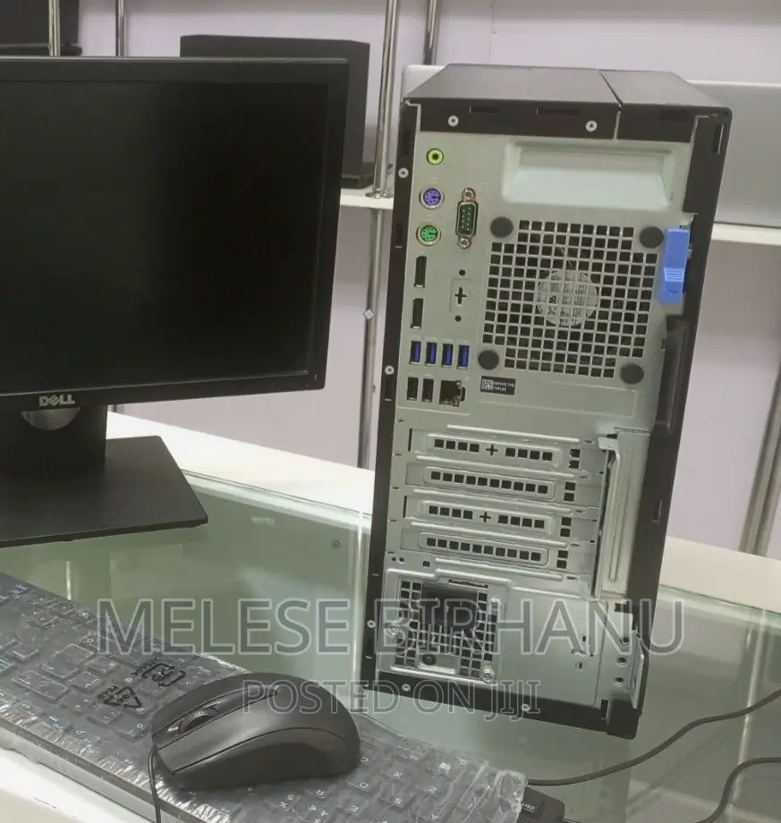 New Desktop Computer Dell OptiPlex 7070 8GB Intel Core I7 HDD 1T