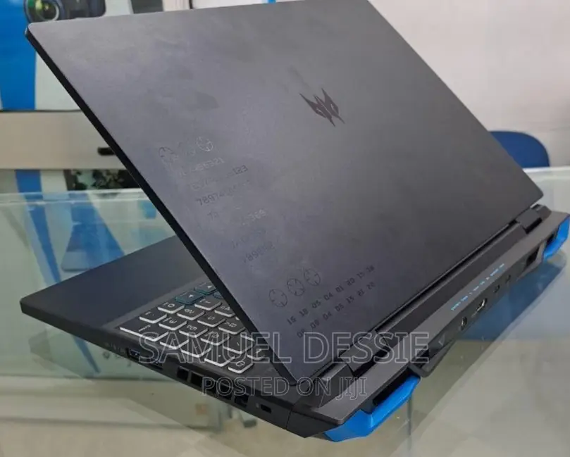 New Laptop Acer Predator Helios 300 16GB Intel Core I9 SSD 1T