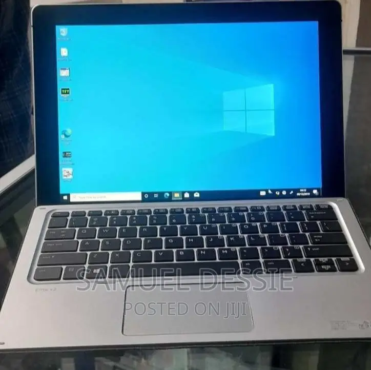 New Laptop HP X2 8GB Intel Core I5 SSD 256GB