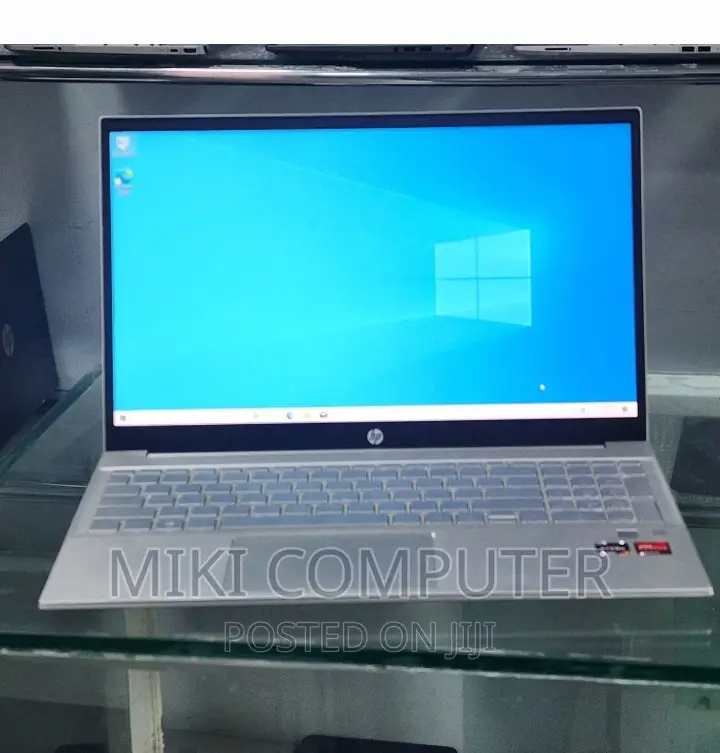 New Laptop HP Pavilion 15 16GB AMD Ryzen 7 SSD 512GB