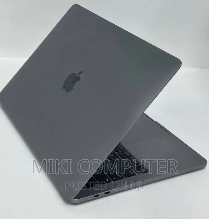 New Laptop Apple MacBook Pro 2019 8GB Intel Core I5 SSD 128GB