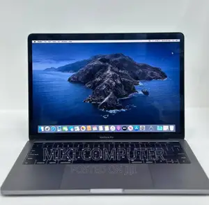 New Laptop Apple MacBook Pro 2019 8GB Intel Core I5 SSD 128GB