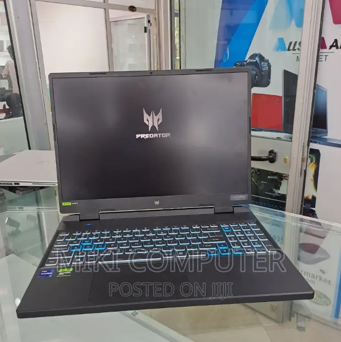 New Laptop Acer Predator Helios 300 16GB Intel Core I9 SSD 1T