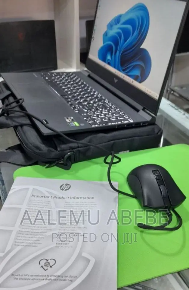 New Laptop HP Victus 16 16GB AMD Ryzen 7 SSD 512GB