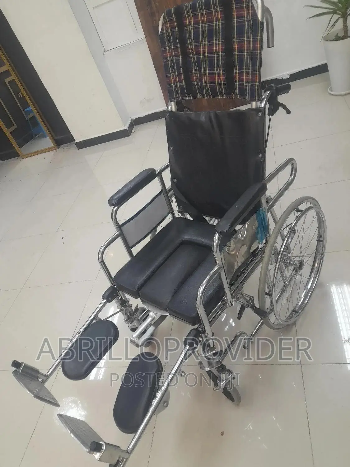 Second Toilet Wheelchair~Wheelchair±Wheelchair~Wheelchair