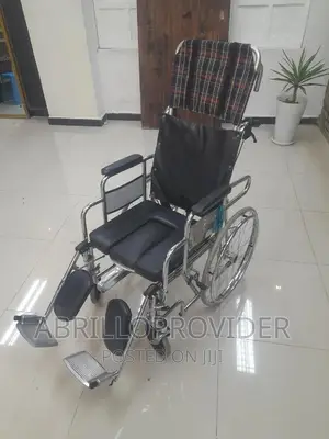Usedፖፖ ያለው የሚተኛ Wheelchair~Wheelchair~Wheelchair-Wheelchair