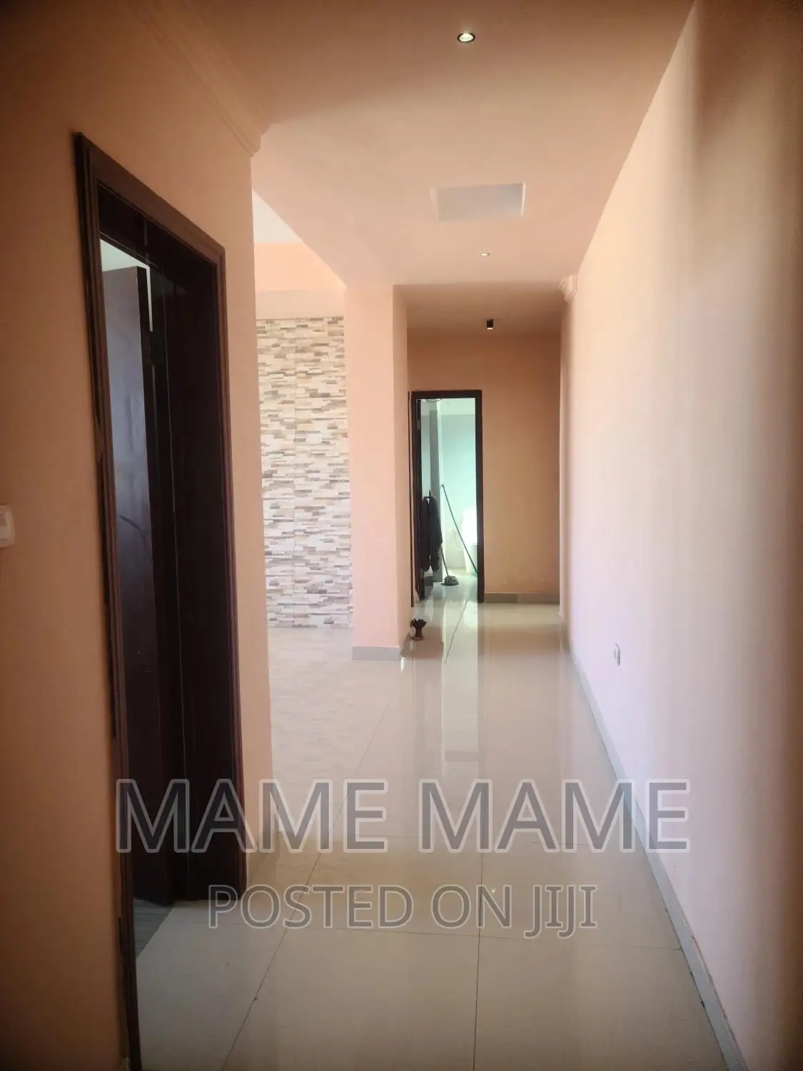 2bdrm Apartment in Addis Abeba, Bole for rent