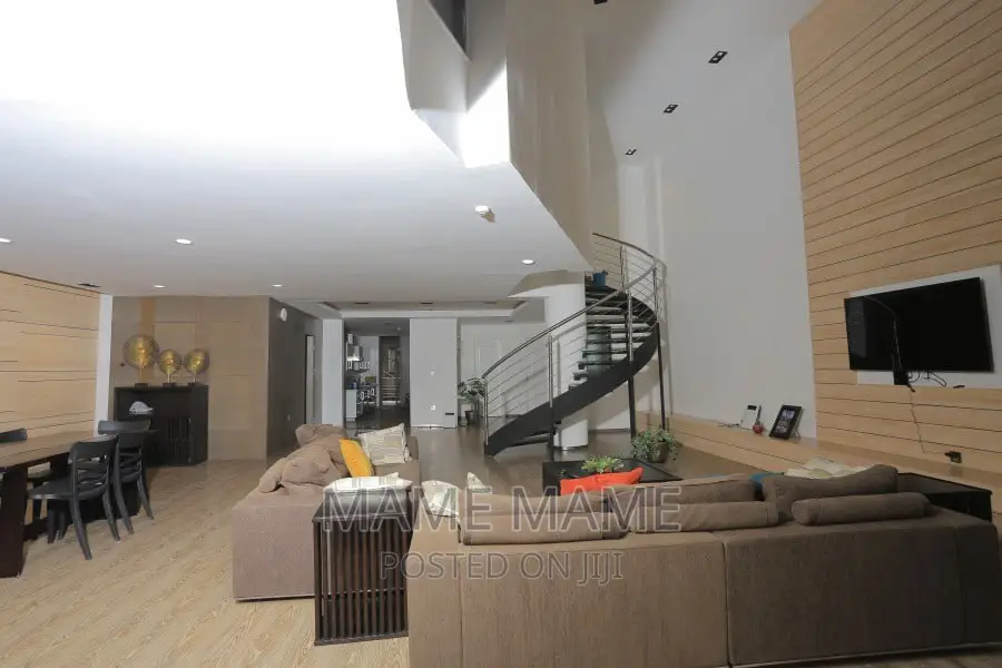 Furnished 3bdrm Penthouse in Addis Abeba, Bole for rent