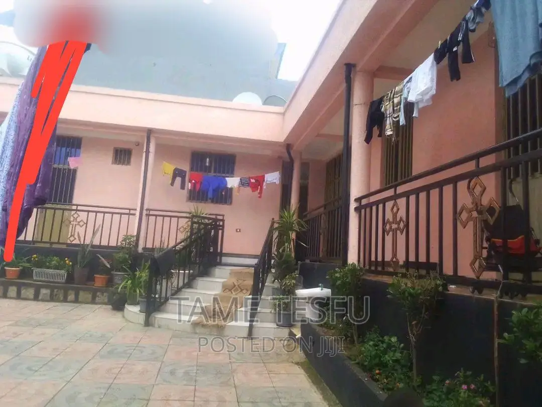 Furnished 3bdrm House in Yeka Abm Hotel for sale