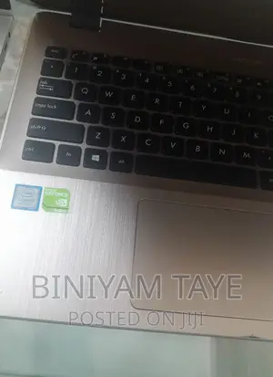 New Laptop Asus VivoBook 15 X505BA 8GB Intel Core I7 HDD+SSD 256GB