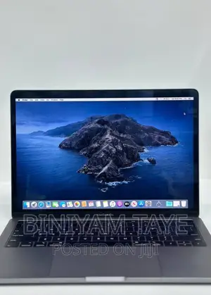 New Laptop Apple MacBook Pro 2019 8GB Intel Core I5 SSD 128GB
