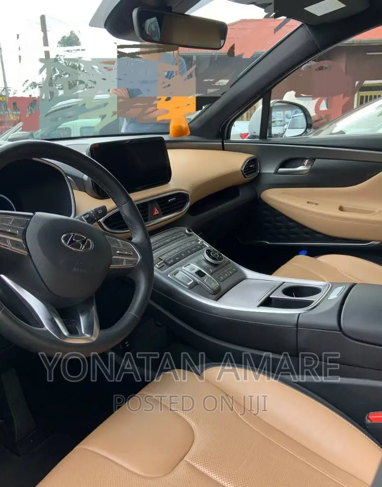 Hyundai Santa Fe 2022 White