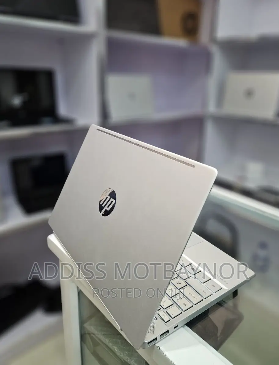 New Laptop HP EliteBook 840 8GB Intel Core I7 SSD 512GB