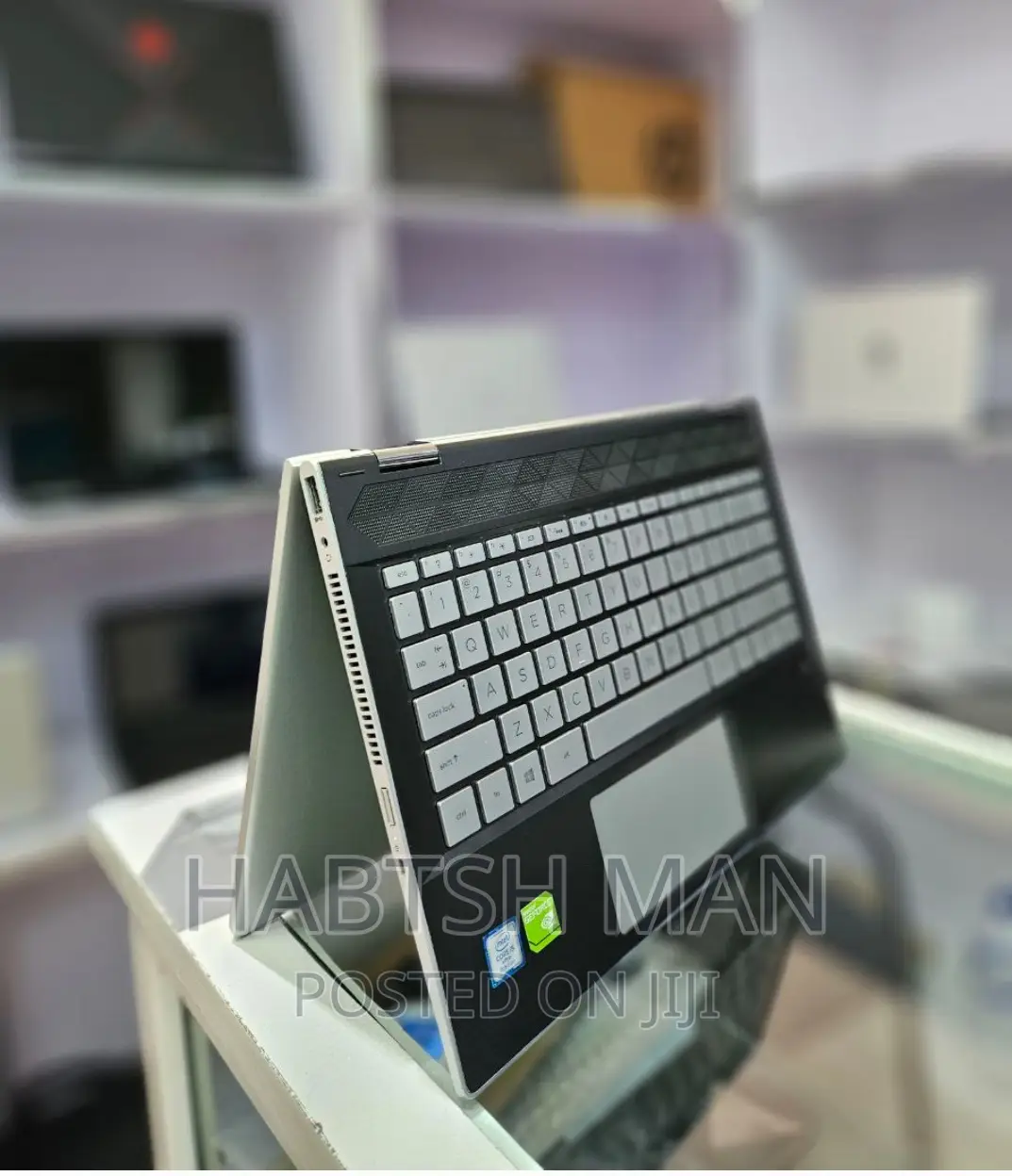 New Laptop HP Pavilion 14 8GB Intel Core i5 SSD 512GB