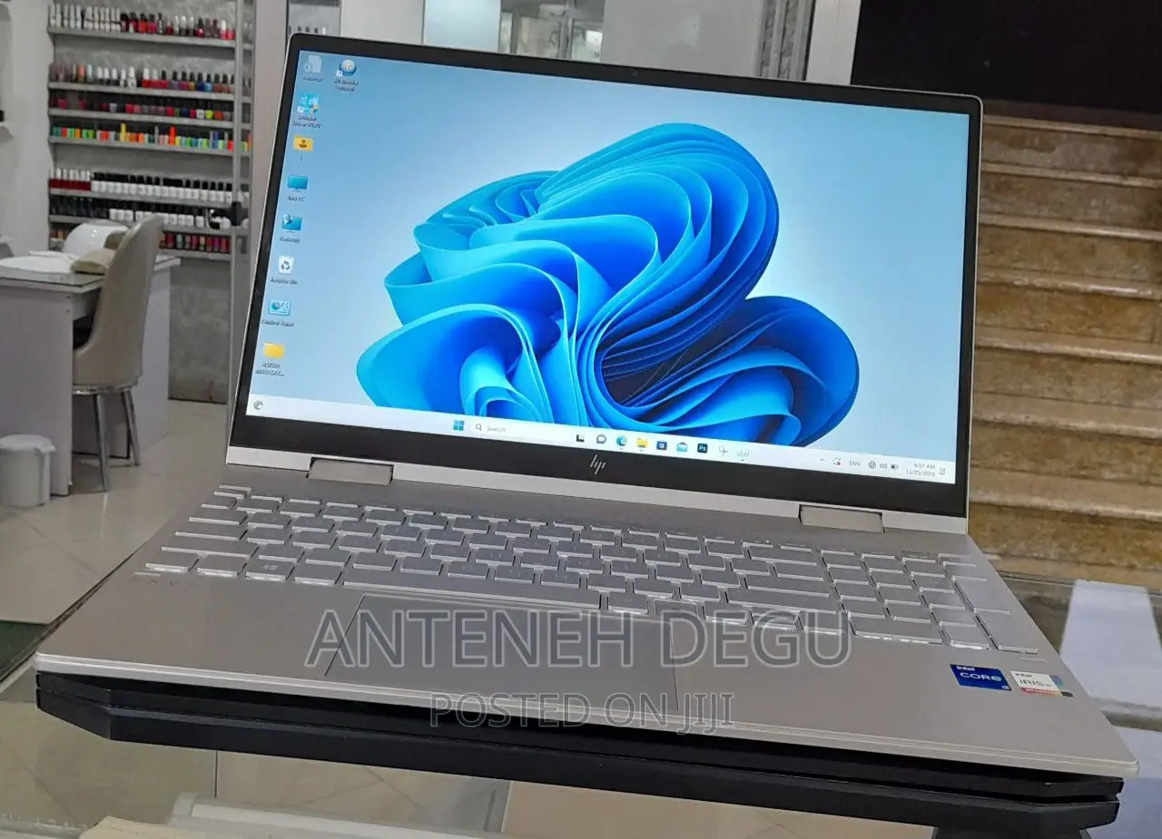 New Laptop HP Envy X360 15t 8GB Intel Core I5 SSD 512GB