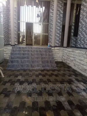 3bdrm Villa in Gendehara, Adama for sale