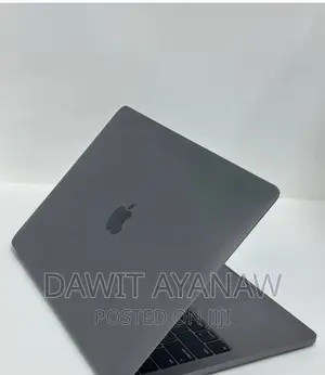 New Laptop Apple MacBook Pro 2019 8GB Intel Core I5 SSD 128GB