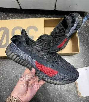 Adidas Yeezy Boost 350v2 Master Quality