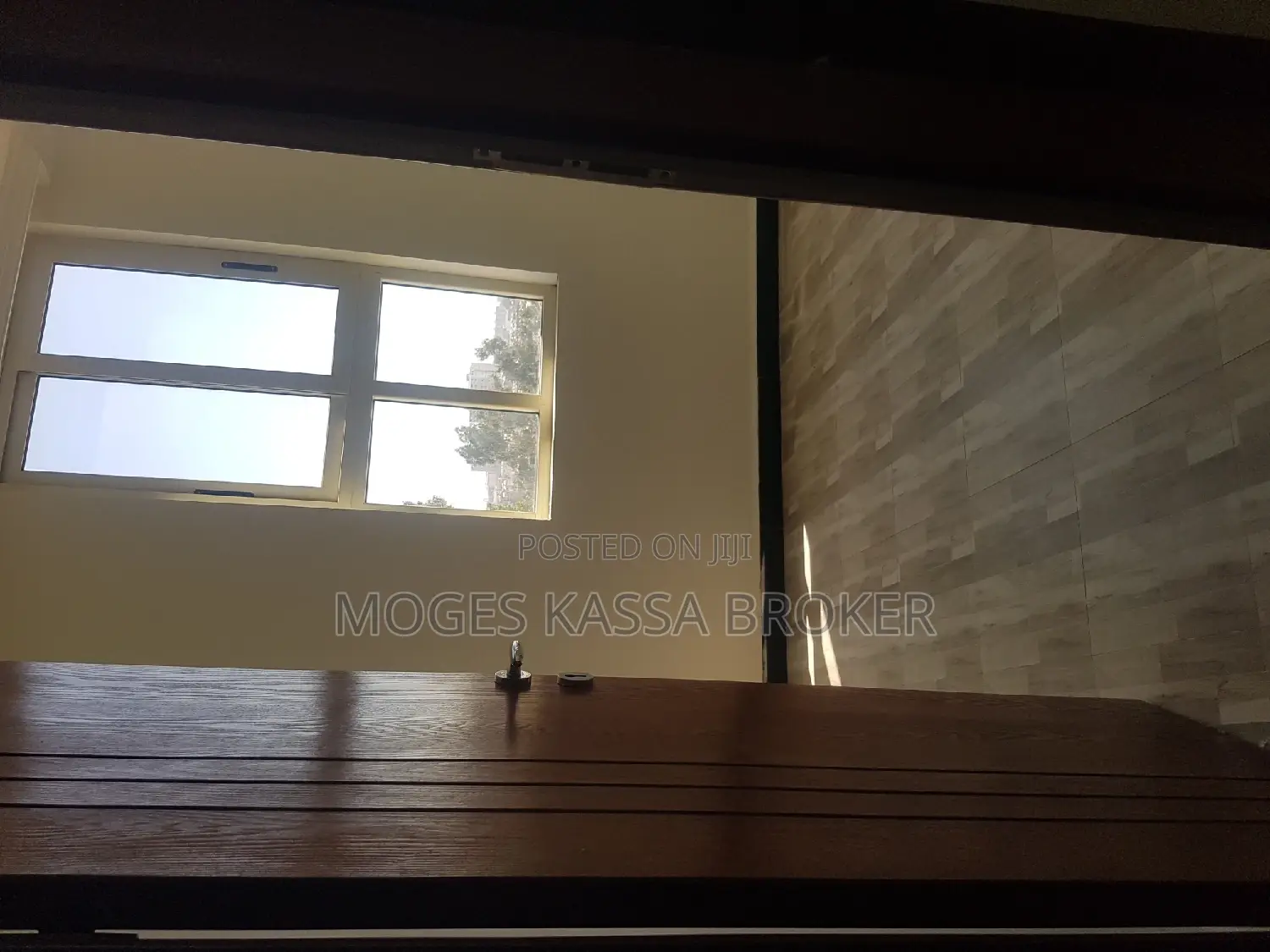 Furnished 3bdrm Apartment in የሚሸጥ አፓርታማ በደንብ የተሰራ, Yeka for sale