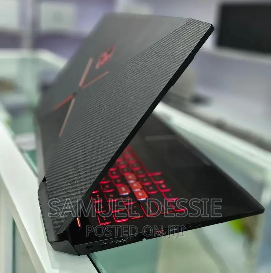 New Laptop HP Omen X 8GB Intel Core I5 HDD+SSD 1T