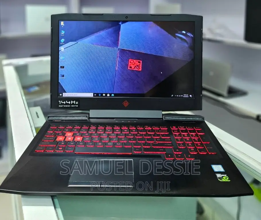 New Laptop HP Omen X 8GB Intel Core I5 HDD+SSD 1T