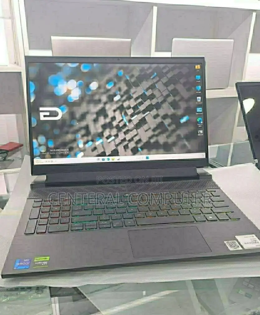 New Laptop Dell G15 5511 16GB Intel Core I7 SSD 1T