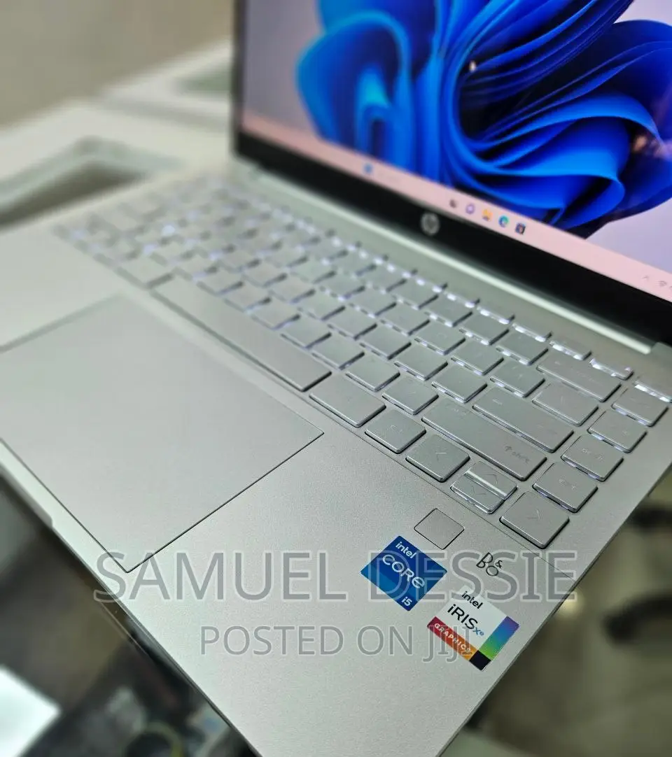 New Laptop HP Pavilion 15 16GB Intel Core I5 SSD 512GB