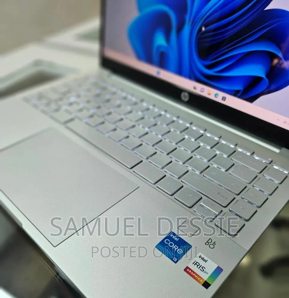 New Laptop HP Pavilion 15 16GB Intel Core I5 SSD 512GB