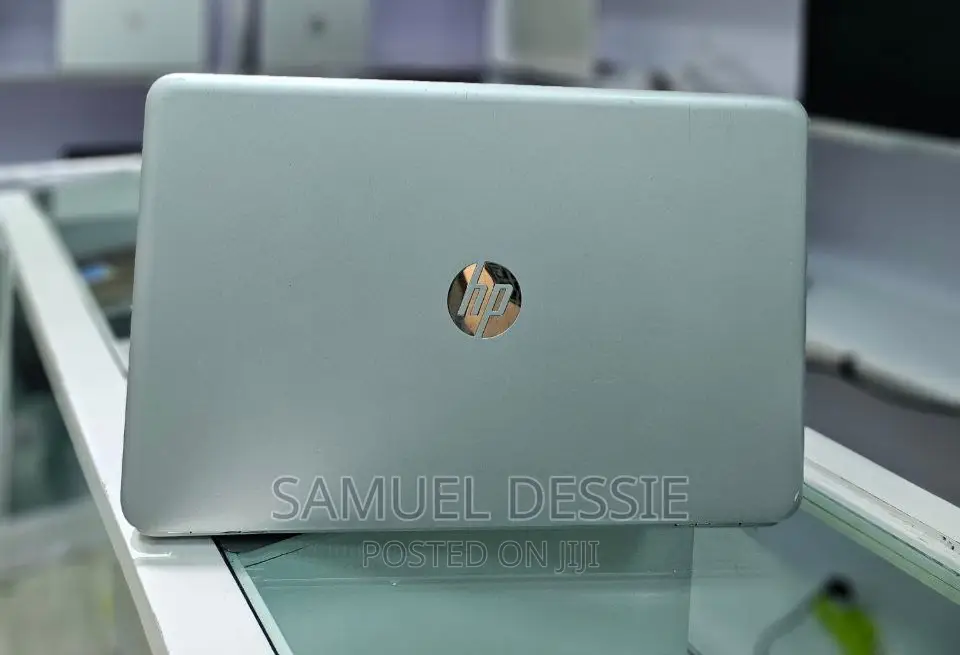 New Laptop HP Pavilion 15 8GB Intel Core I5 SSD 512GB