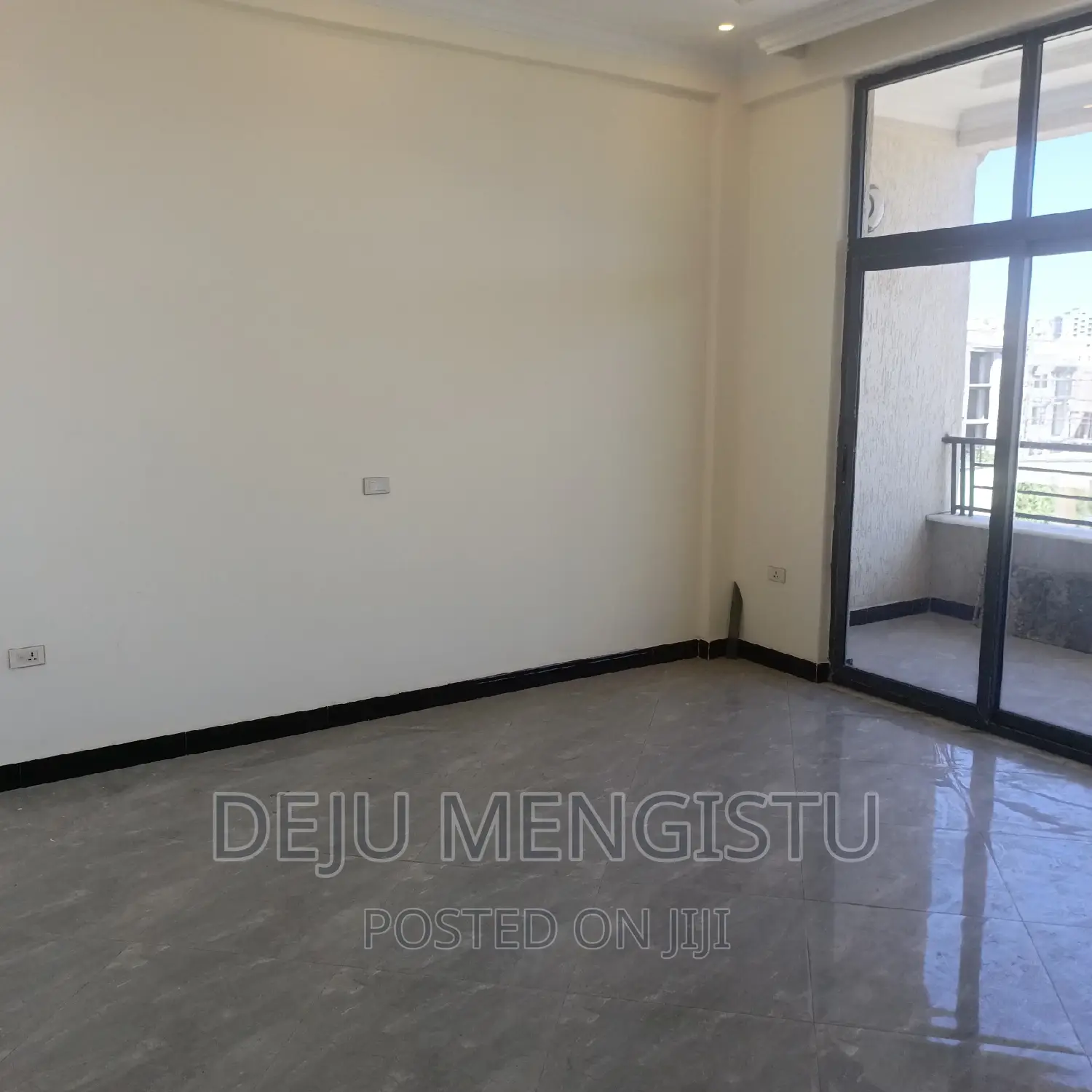 8bdrm House in ሳሚት 72, Bole for rent