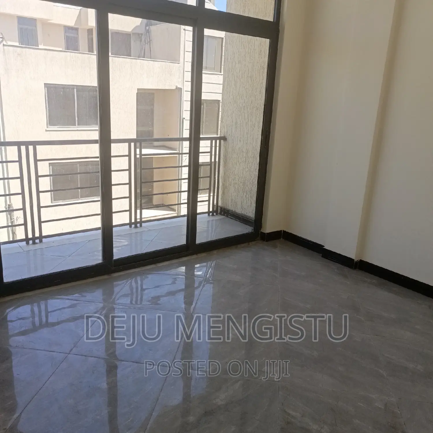 8bdrm House in ሳሚት 72, Bole for rent