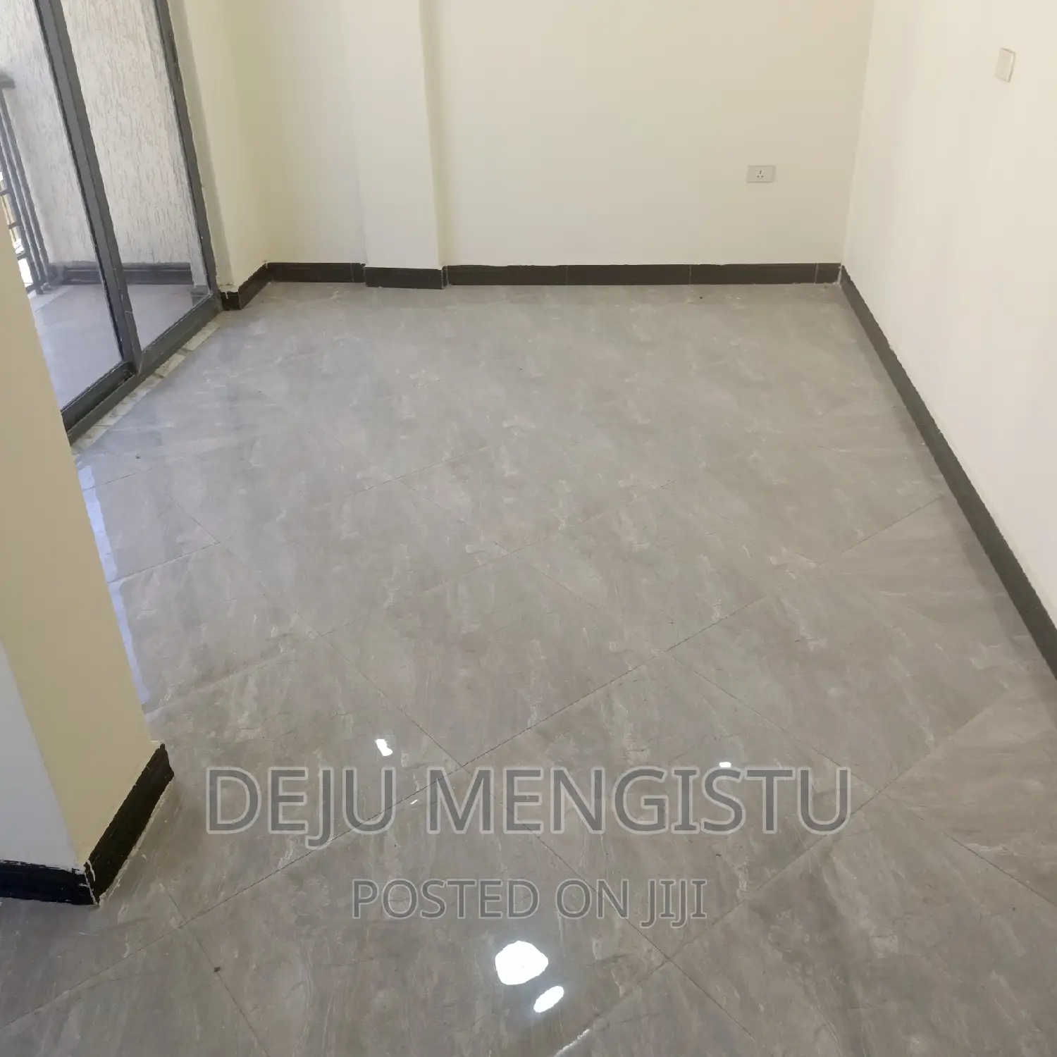 8bdrm House in ሳሚት 72, Bole for rent