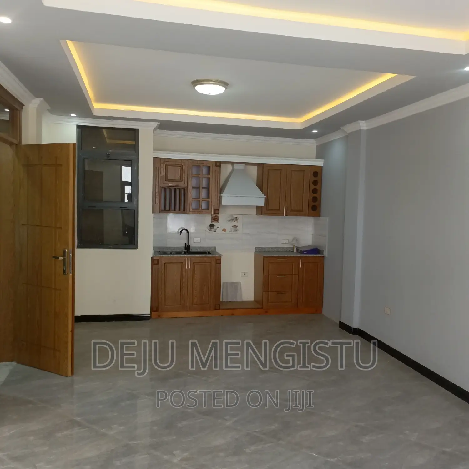 8bdrm House in ሳሚት 72, Bole for rent