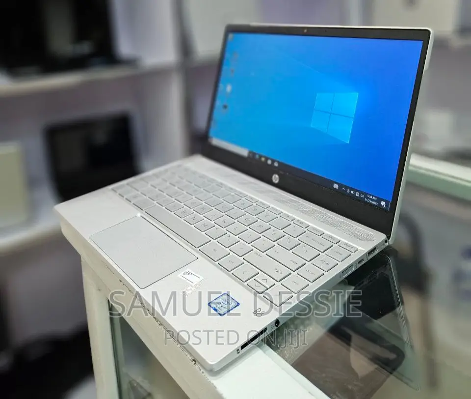 New Laptop HP Pavilion 15 8GB Intel Core I7 SSD 512GB