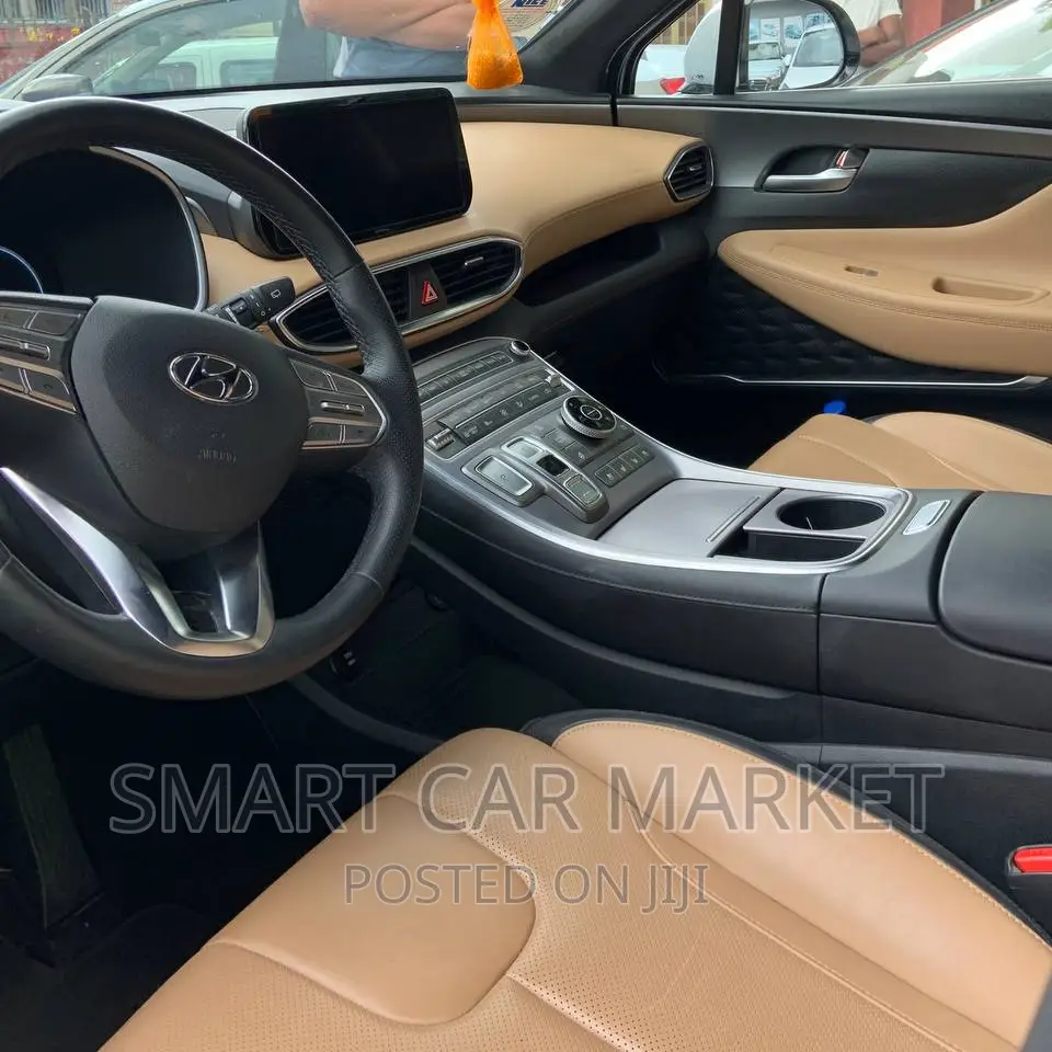 Hyundai Santa Fe 2023 White