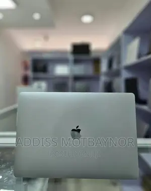 New Laptop Apple MacBook Pro M1 16GB Intel Core i9 SSD 512GB